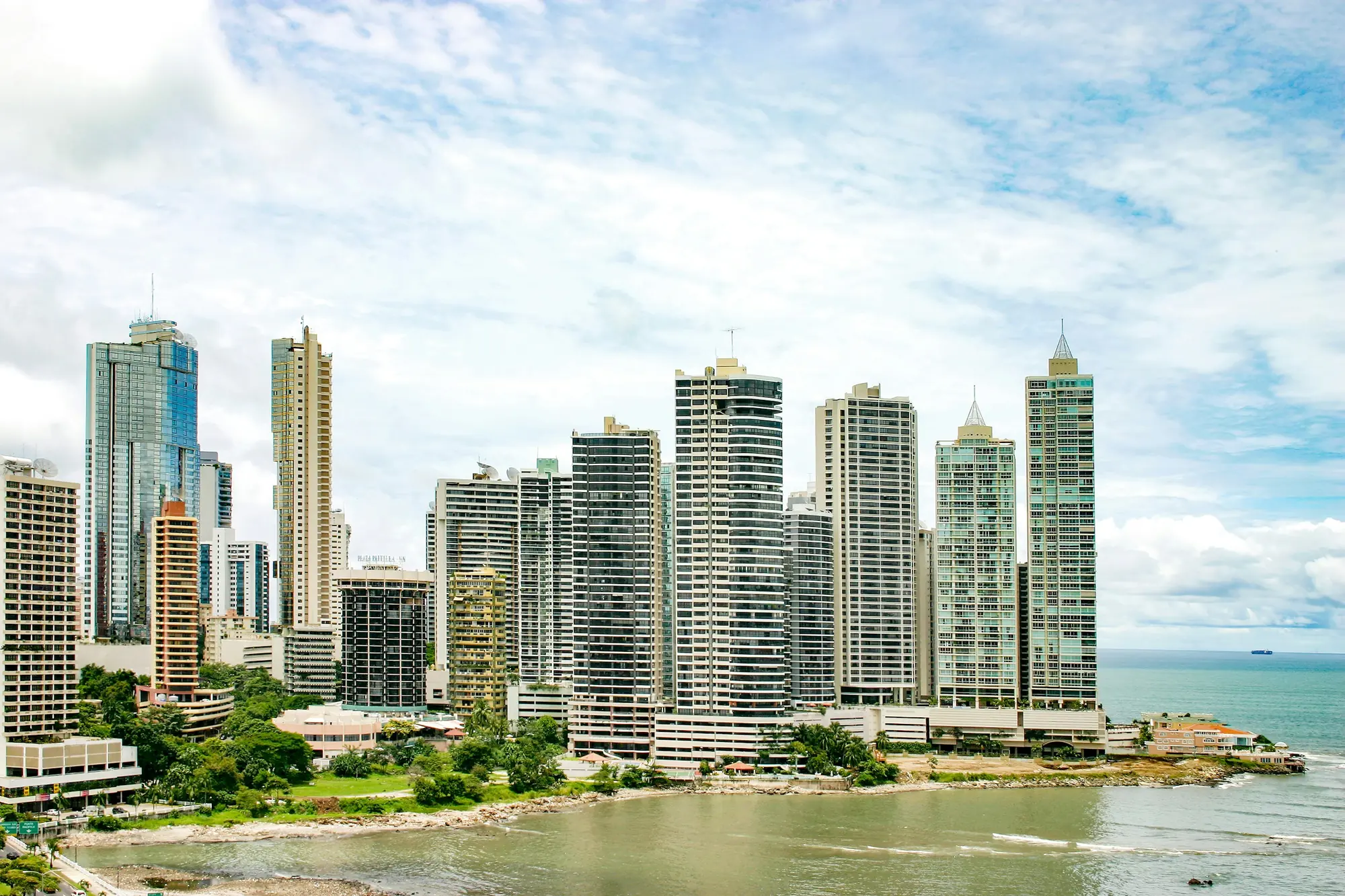 Panama City towers on the bay – Panama Golden Visa